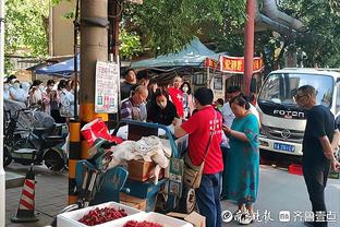 镜报：补强阵容，阿森纳球探一直在关注21岁边锋尼科-威廉姆斯